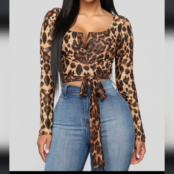 Leopard Print Crop Top Wrap Shirt - Picture 1 of 5